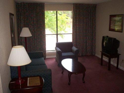 Rime Garden Inn & Suites Irondale ห้อง รูปภาพ