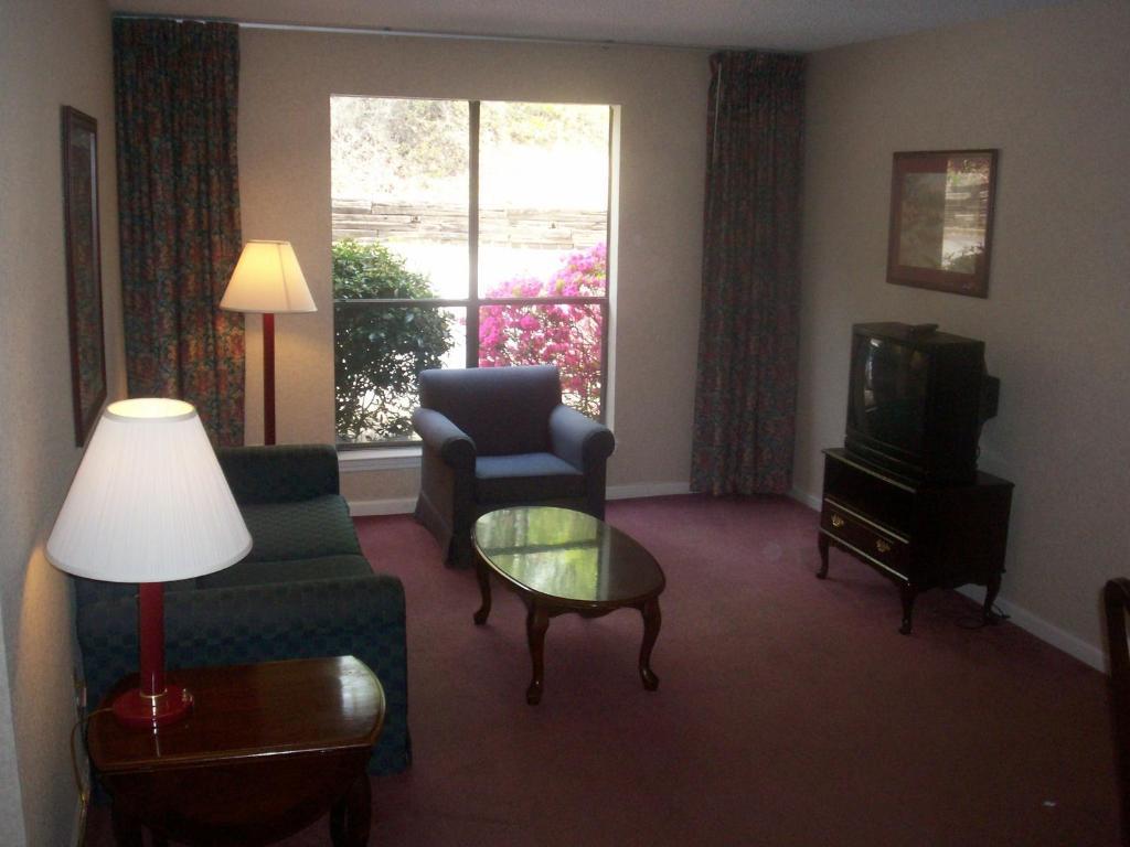 Rime Garden Inn & Suites Irondale ห้อง รูปภาพ